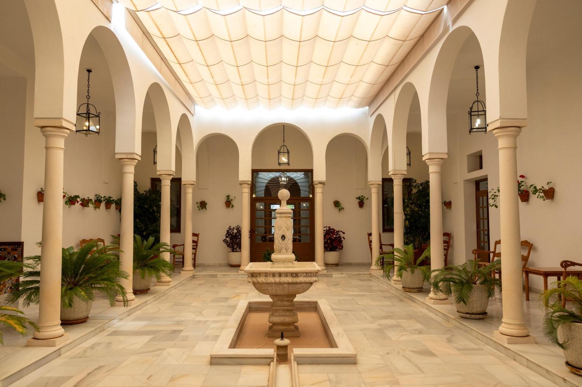 Villa Turistica De Priego Priego de Córdoba Kültér fotó